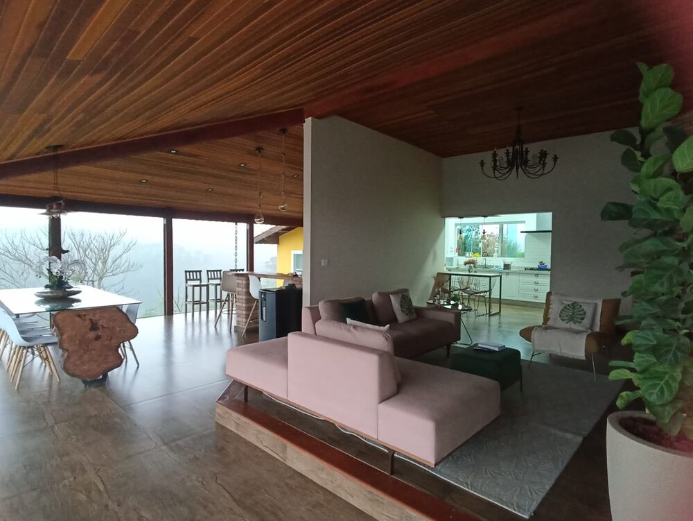 Chácara à venda com 3 quartos, 24200m² - Foto 9