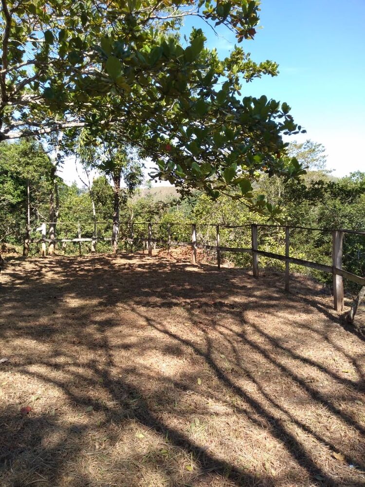 Chácara à venda com 2 quartos, 2600m² - Foto 2