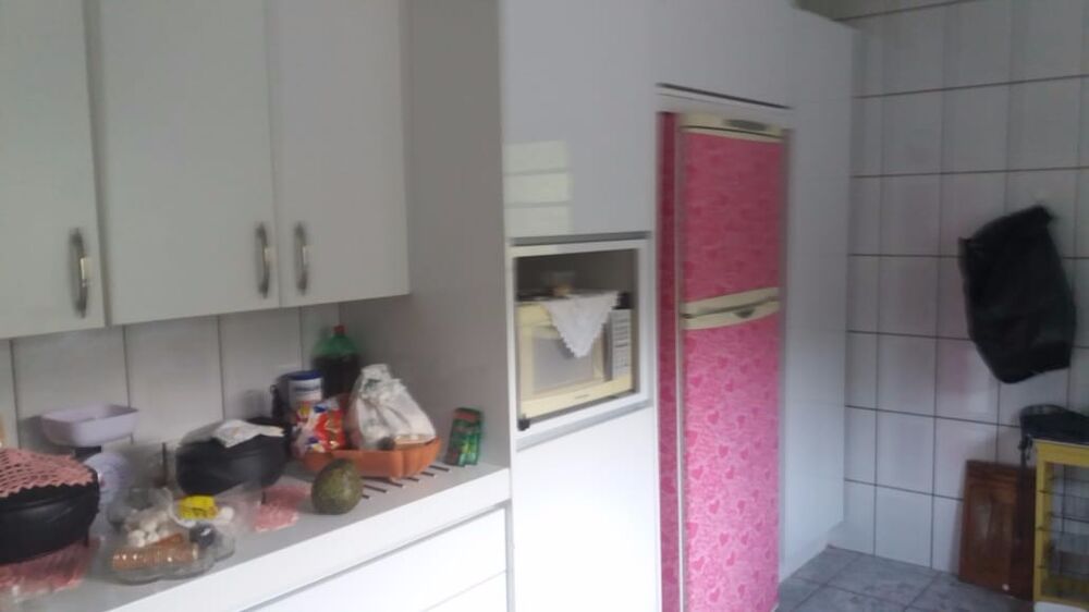 Chácara à venda com 2 quartos, 7234m² - Foto 1