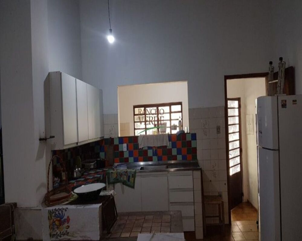 Sítio à venda com 4 quartos, 89000m² - Foto 1
