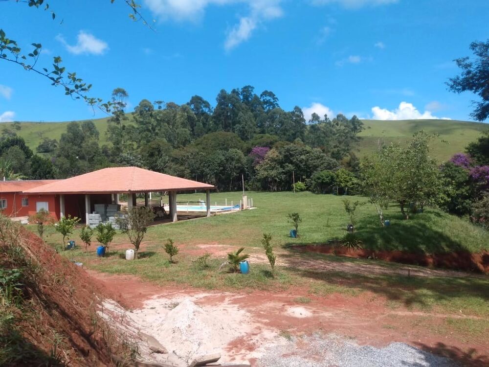 Sítio à venda com 2 quartos, 1m² - Foto 3