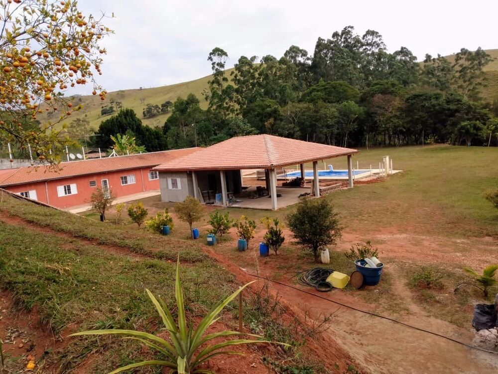 Sítio à venda com 2 quartos, 1m² - Foto 8