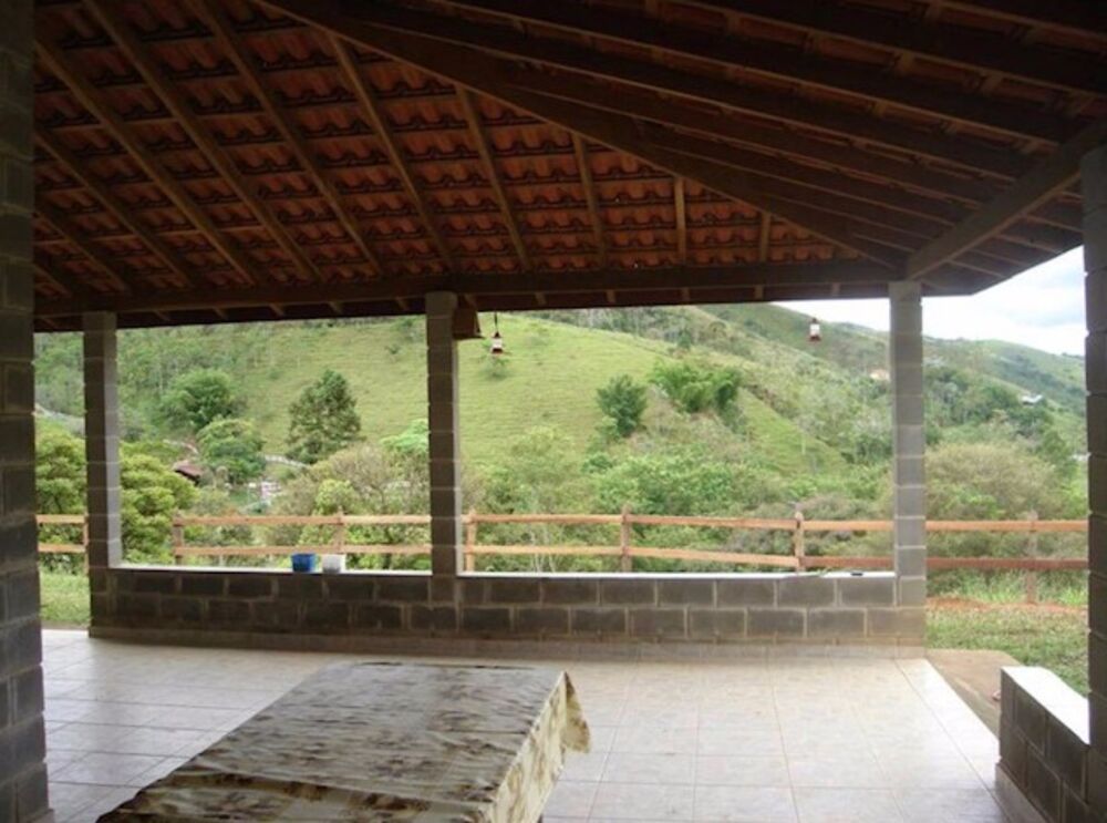 Sítio, 4 quartos, 1 m² - Foto 1