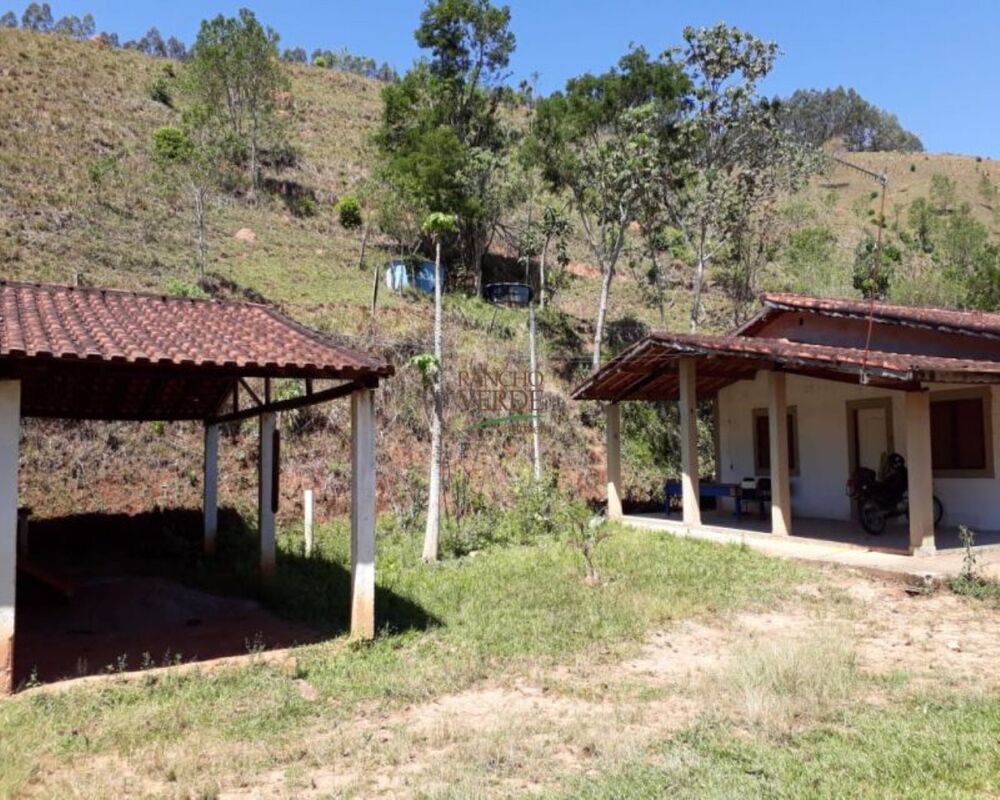 Sítio à venda com 3 quartos, 246840m² - Foto 23