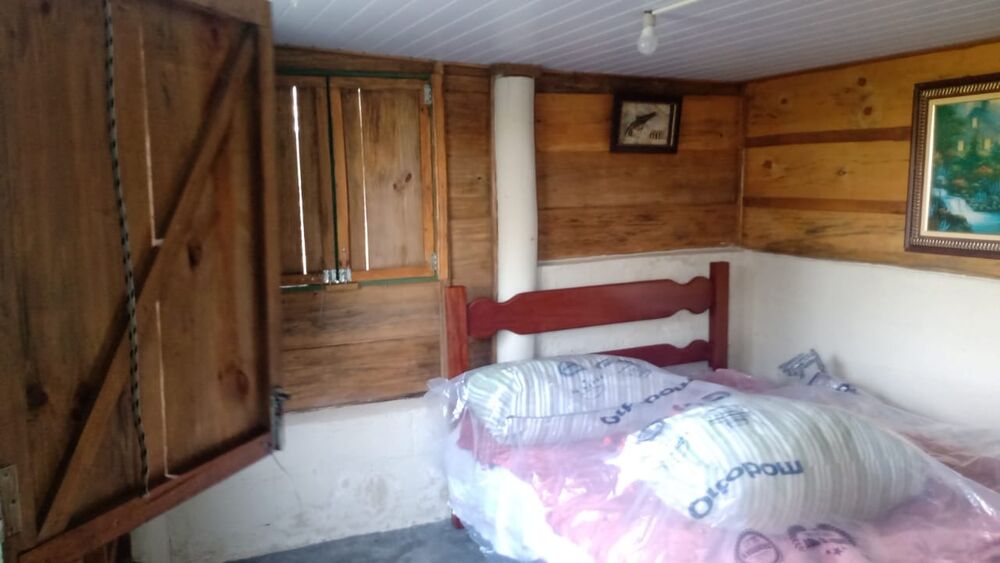 Chácara à venda com 2 quartos, 2500m² - Foto 17