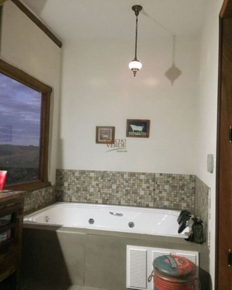 Chácara, 4 quartos, 2500 m² - Foto 3