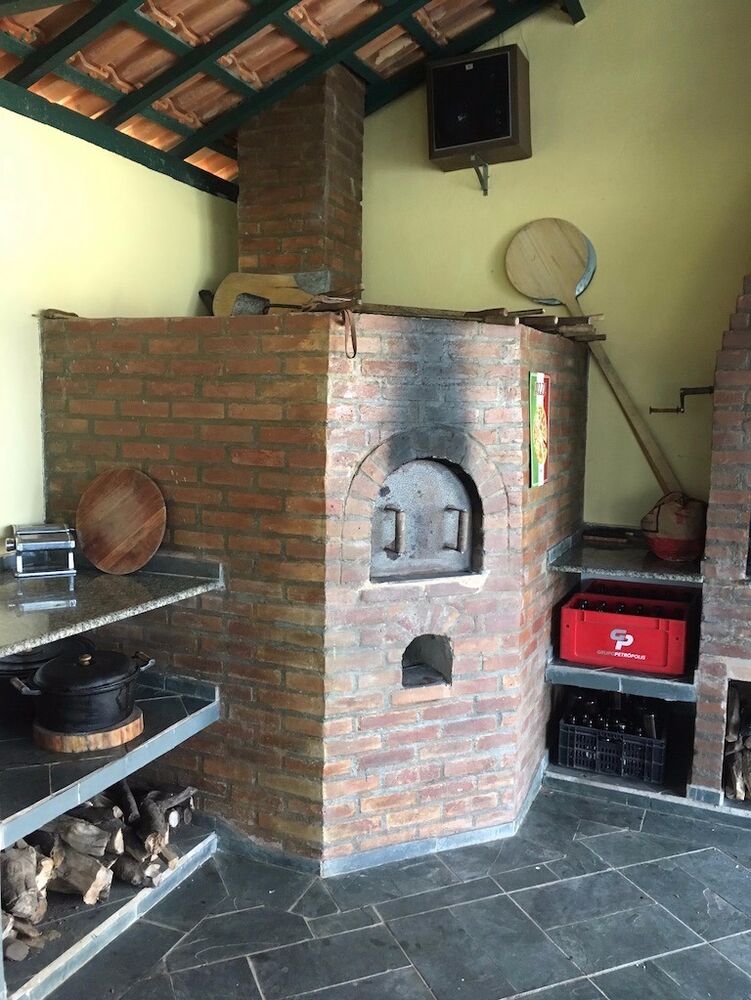 Sítio, 3 quartos, 8 m² - Foto 1