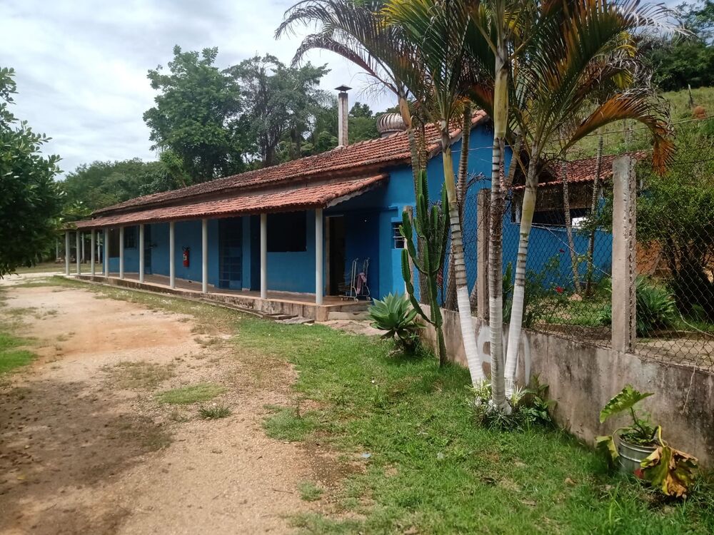 Sítio à venda com 4 quartos, 201m² - Foto 47