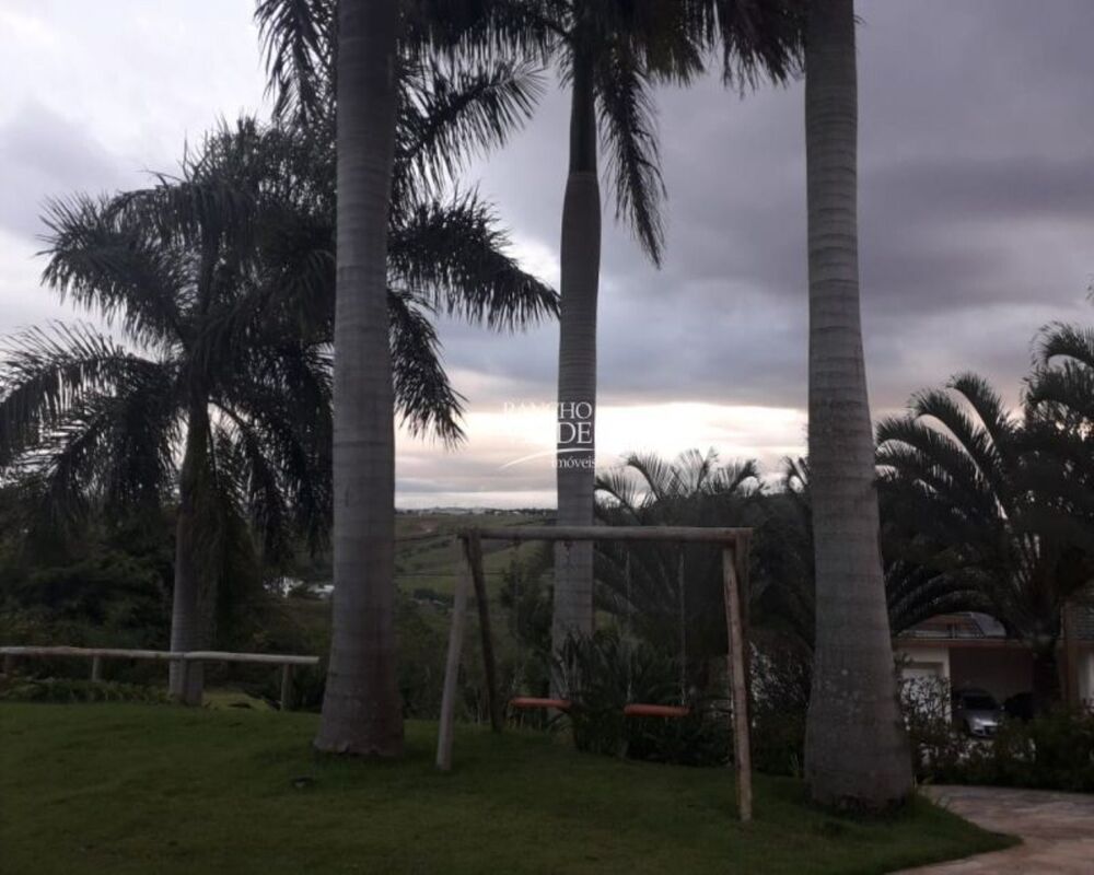 Casa à venda com 4 quartos, 1000m² - Foto 12