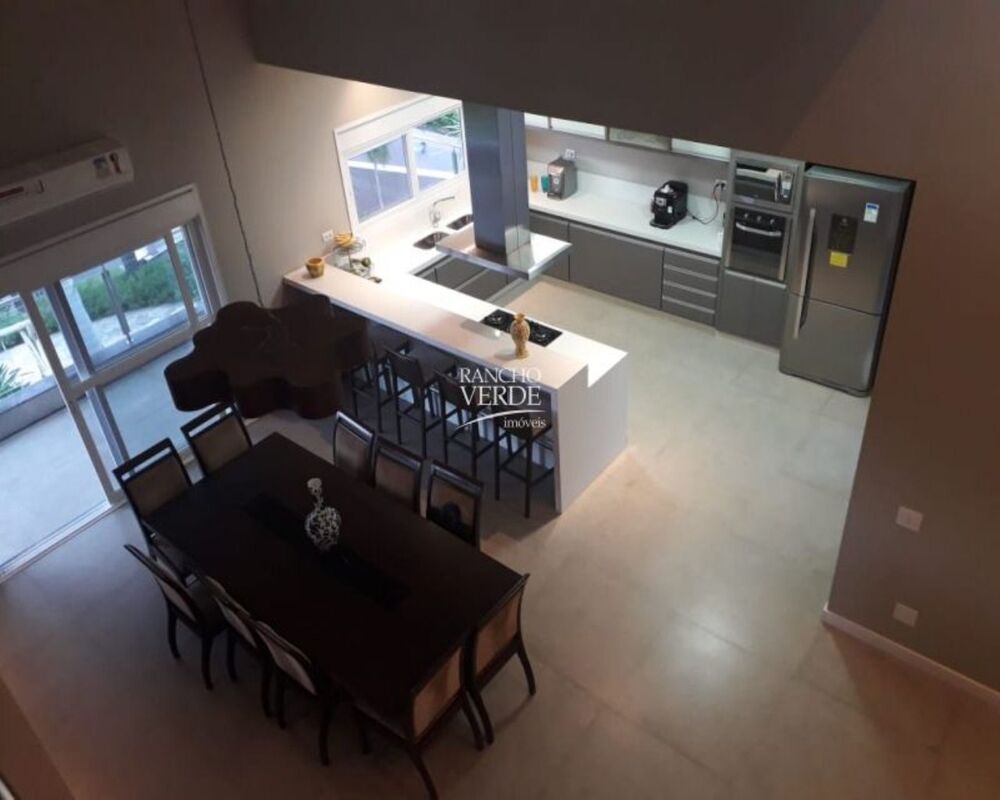 Casa à venda com 4 quartos, 1000m² - Foto 25