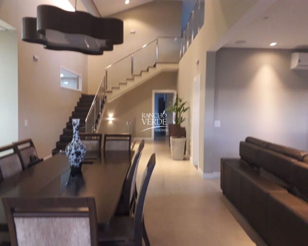 Casa à venda com 4 quartos, 1000m² - Foto 3