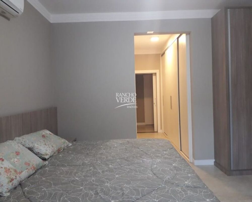Casa à venda com 4 quartos, 1000m² - Foto 16