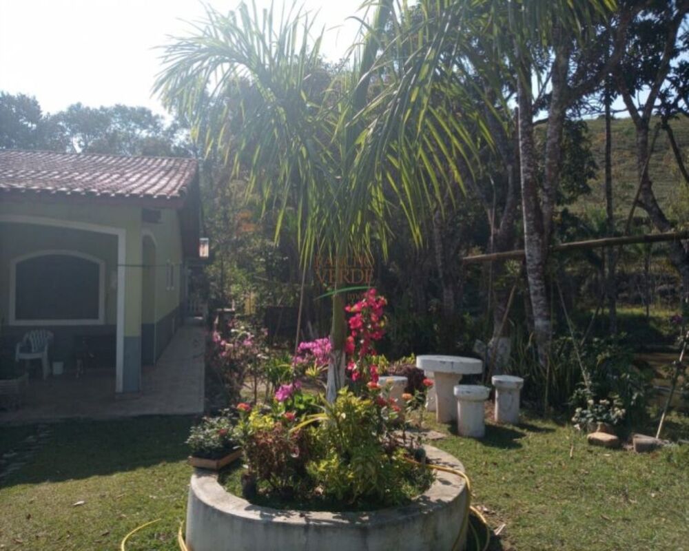 Sítio à venda com 2 quartos, 54000m² - Foto 9