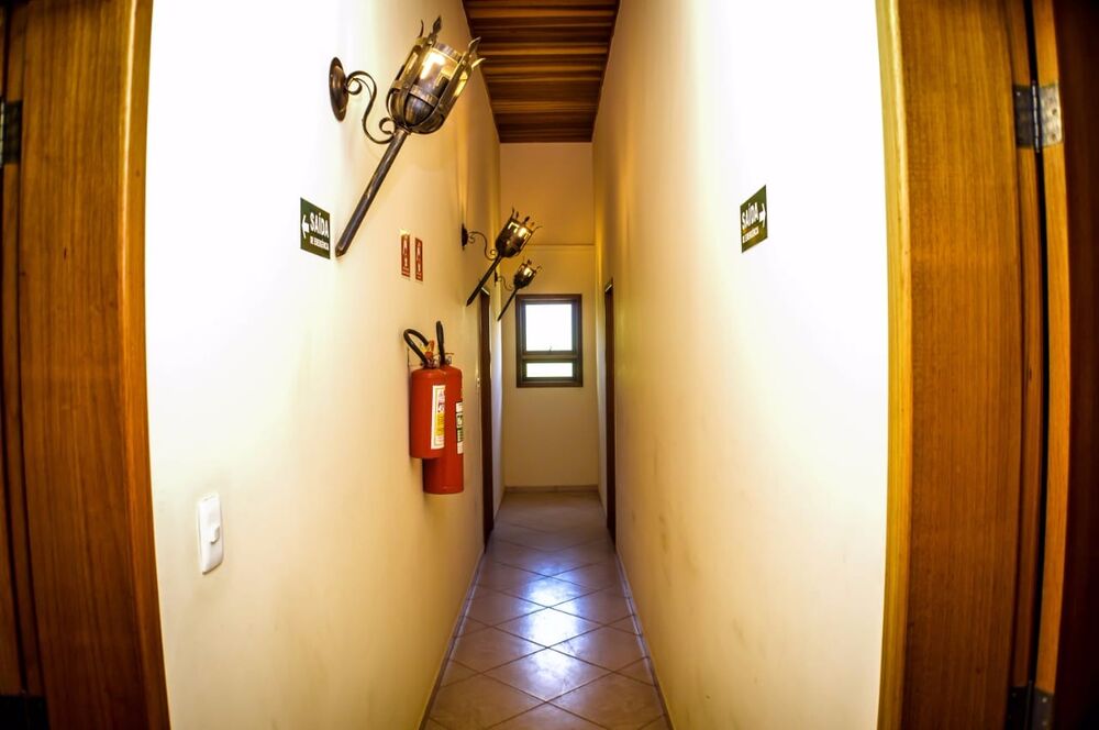 Chácara à venda com 8 quartos, 6300m² - Foto 22