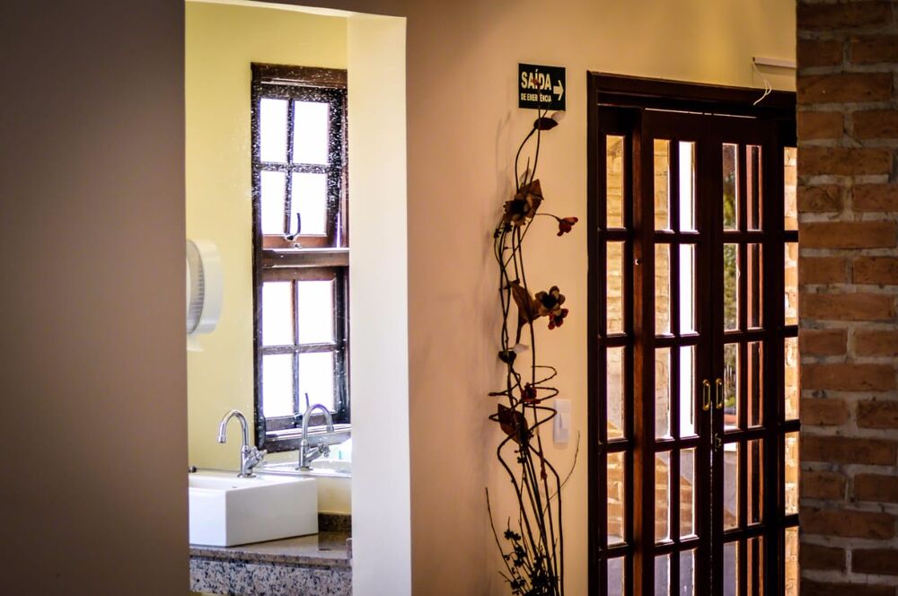 Chácara à venda com 8 quartos, 6300m² - Foto 40