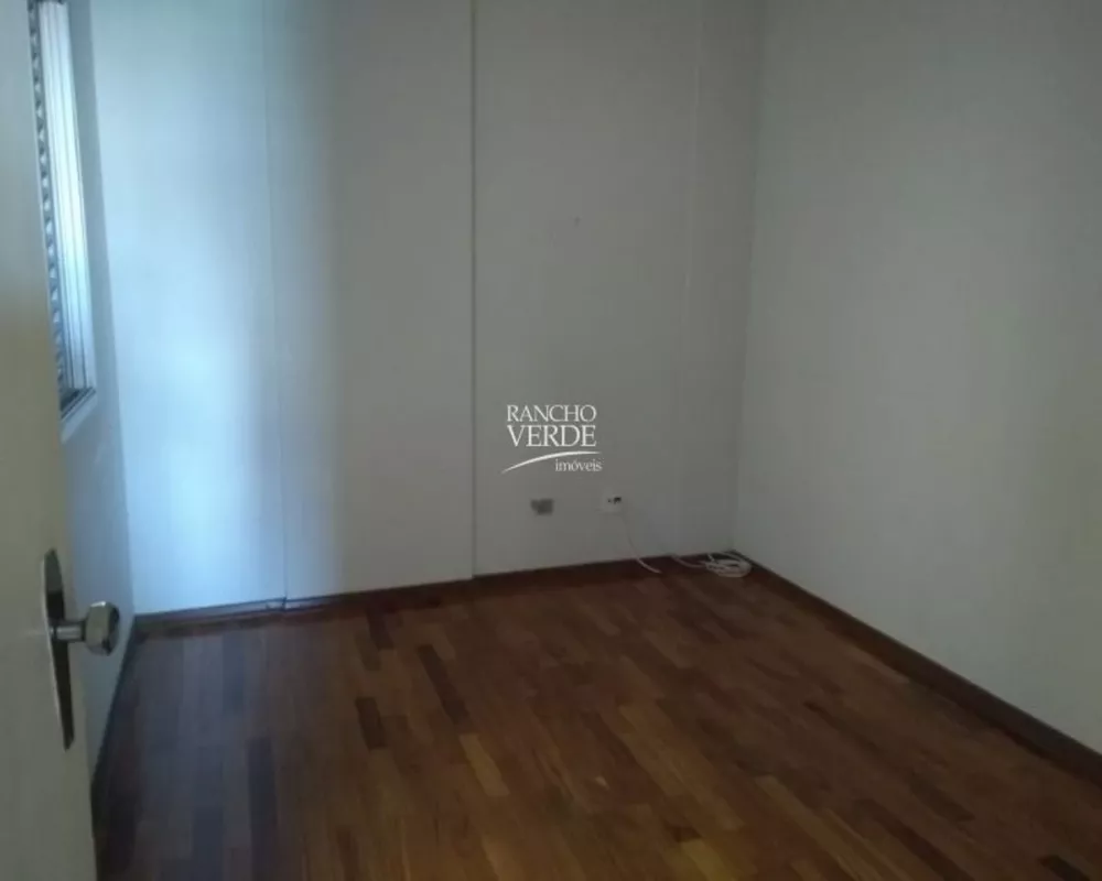 Apartamento à venda com 2 quartos, 67m² - Foto 2