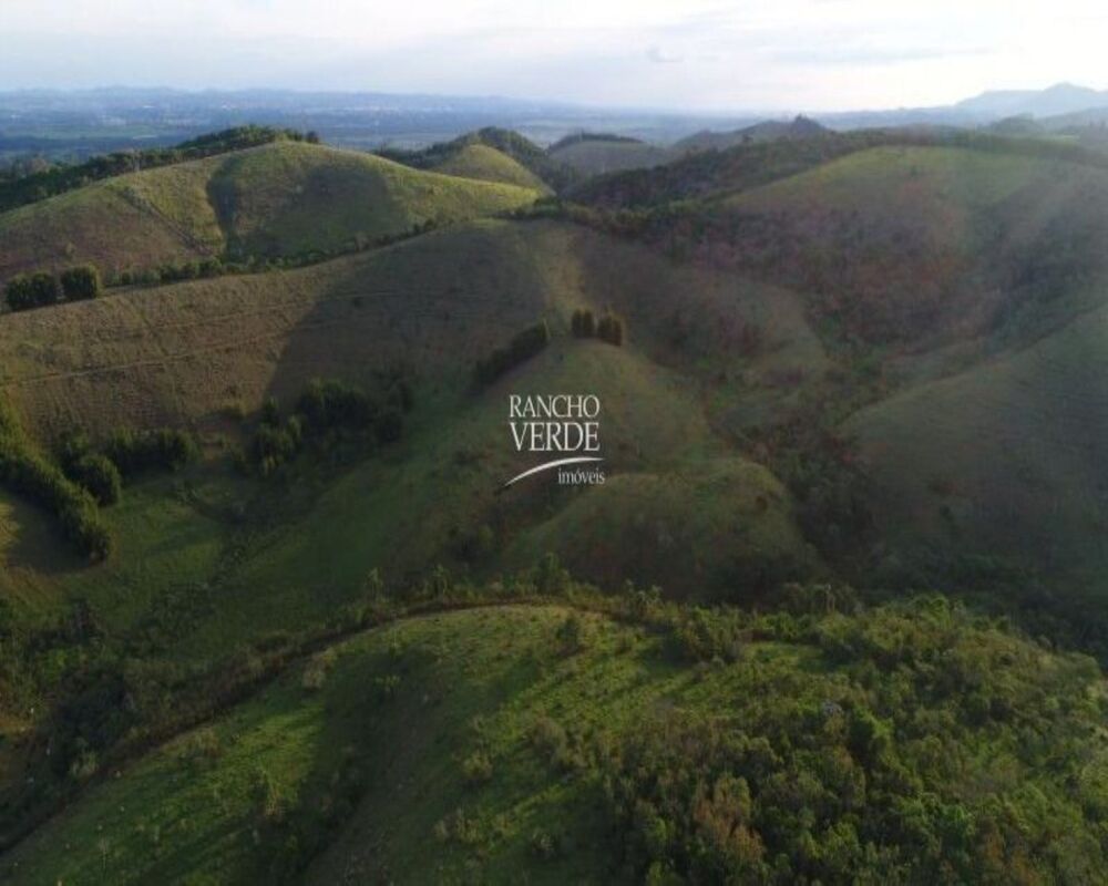 Fazenda à venda com 2 quartos, 1984400m² - Foto 2
