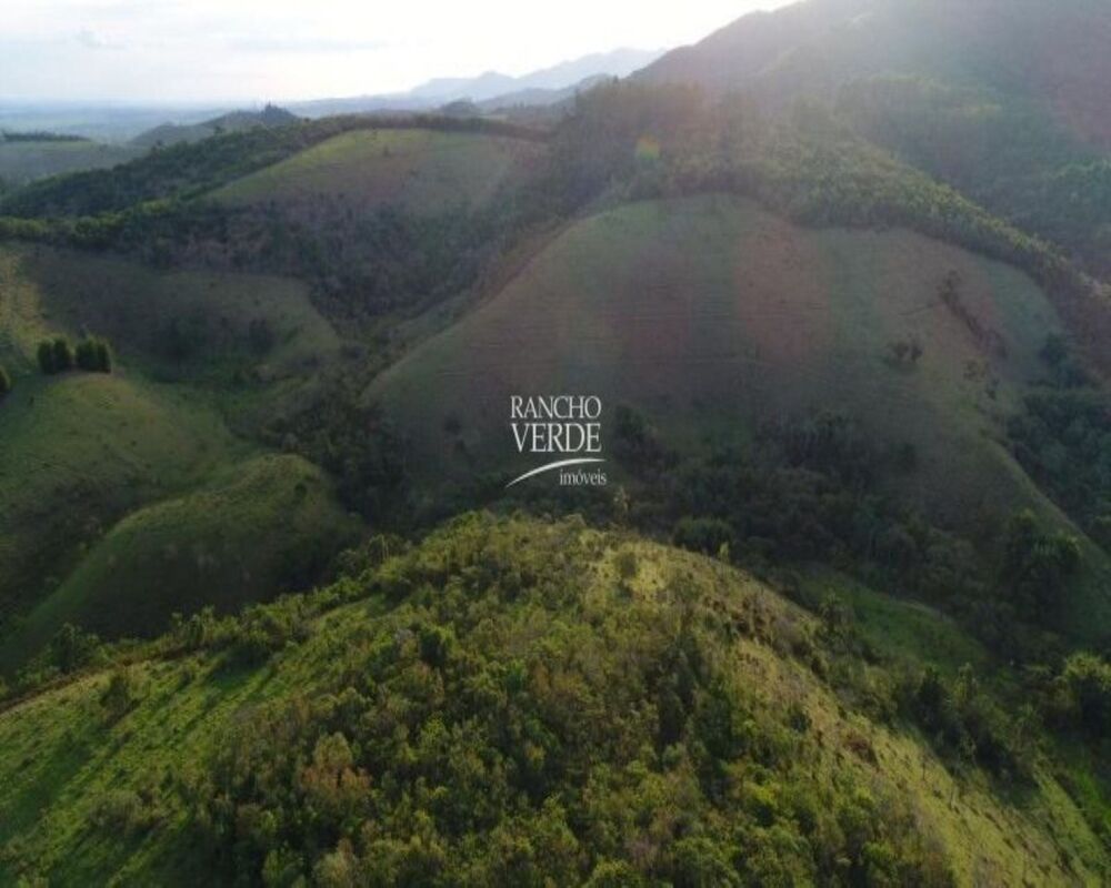 Fazenda à venda com 2 quartos, 1984400m² - Foto 8