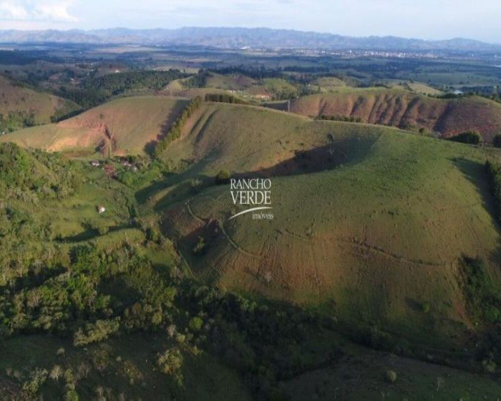 Fazenda à venda com 2 quartos, 1984400m² - Foto 11