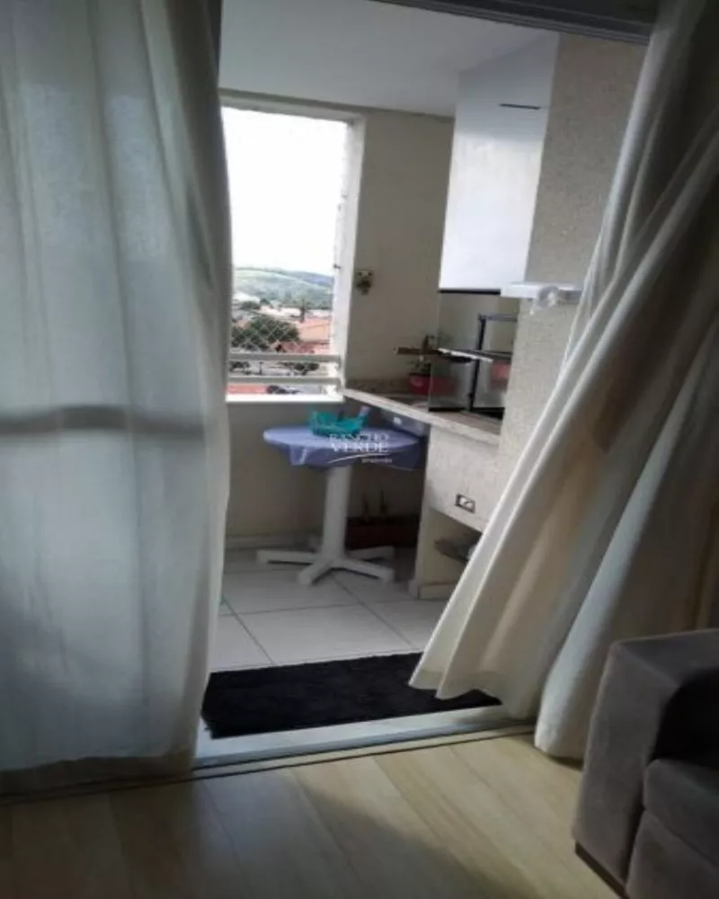 Apartamento à venda com 3 quartos, 114m² - Foto 2