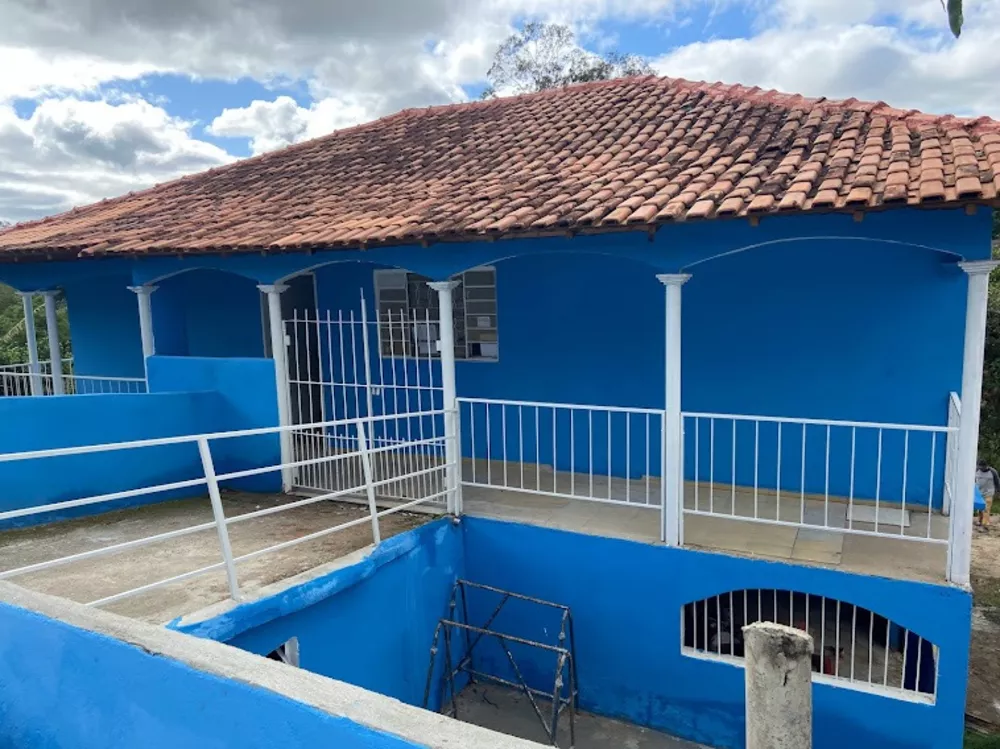 Fazenda à venda com 4 quartos, 2500m² - Foto 1