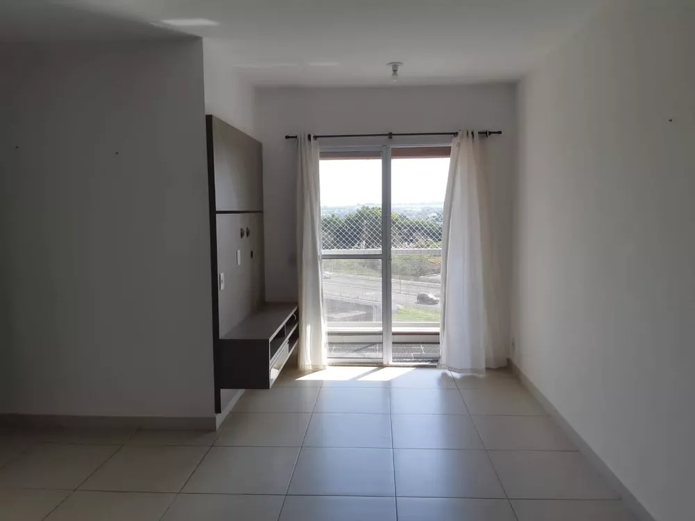 Apartamento à venda com 3 quartos, 70m² - Foto 1