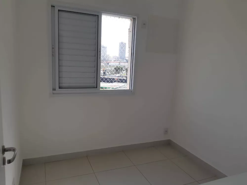 Apartamento à venda com 3 quartos, 70m² - Foto 4