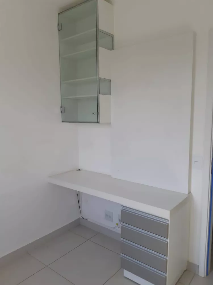 Apartamento à venda com 3 quartos, 70m² - Foto 3