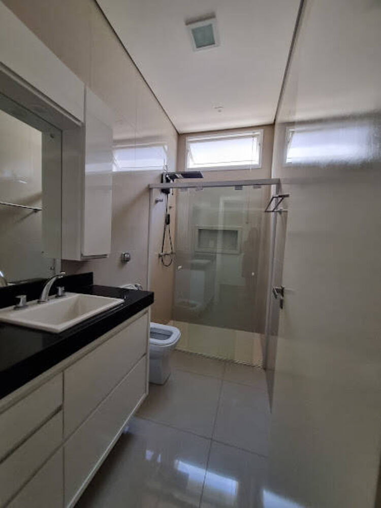 Casa à venda com 3 quartos, 184m² - Foto 5