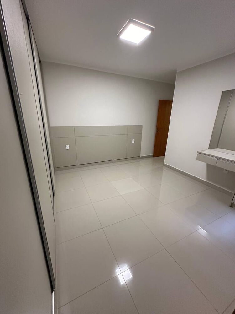 Apartamento à venda com 2 quartos, 86m² - Foto 2