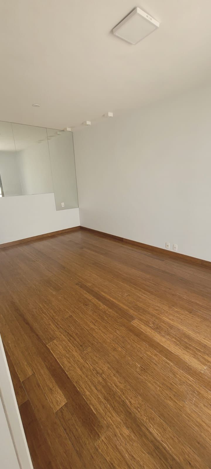 Apartamento à venda com 3 quartos, 148m² - Foto 12