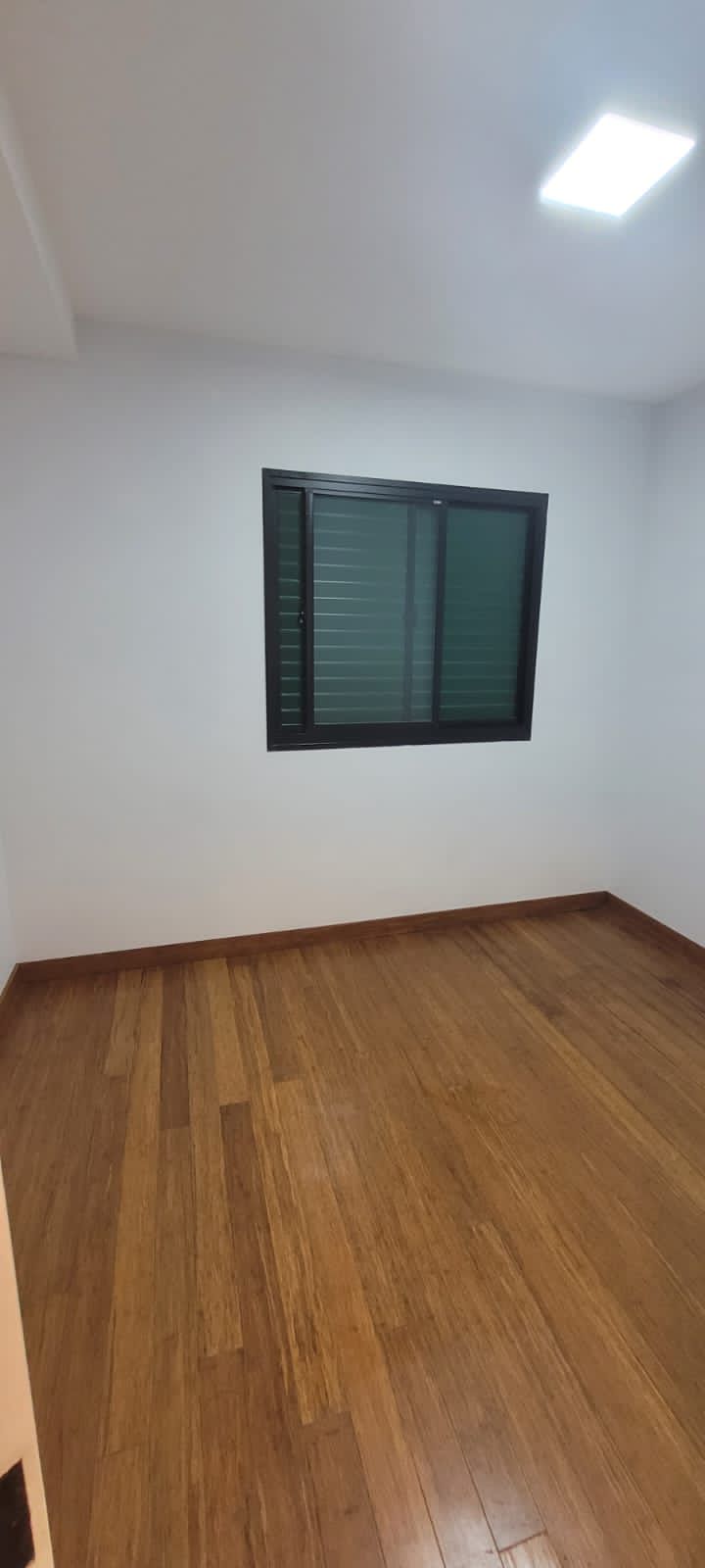 Apartamento à venda com 3 quartos, 148m² - Foto 4