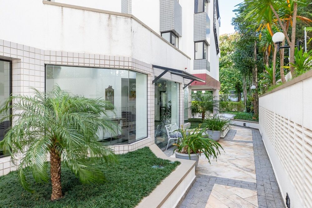 Apartamento à venda com 2 quartos, 110m² - Foto 7
