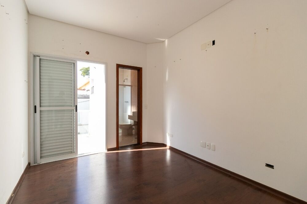 Casa, 4 quartos, 615 m² - Foto 2