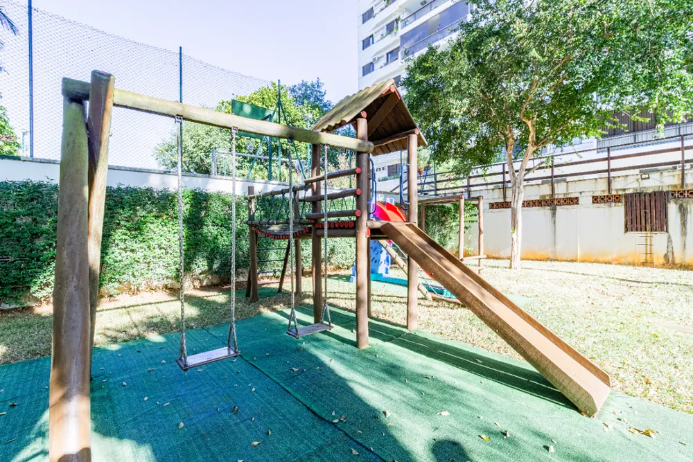 Apartamento, 4 quartos, 262 m² - Foto 2