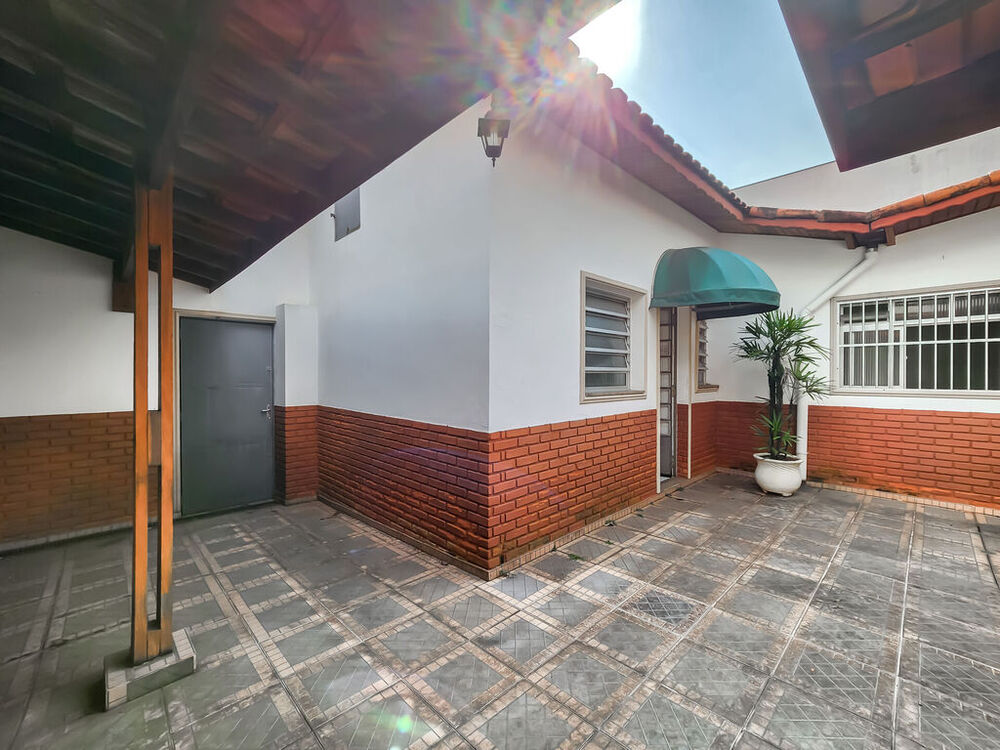 Casa à venda com 2 quartos, 145m² - Foto 12