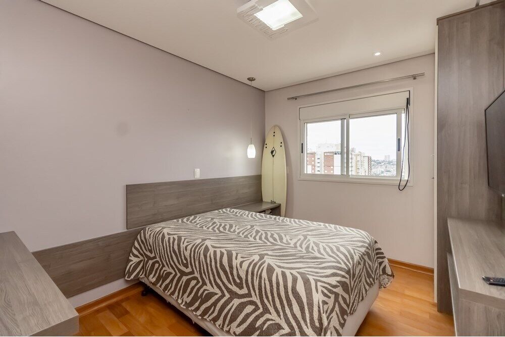 Apartamento à venda com 4 quartos, 263m² - Foto 2