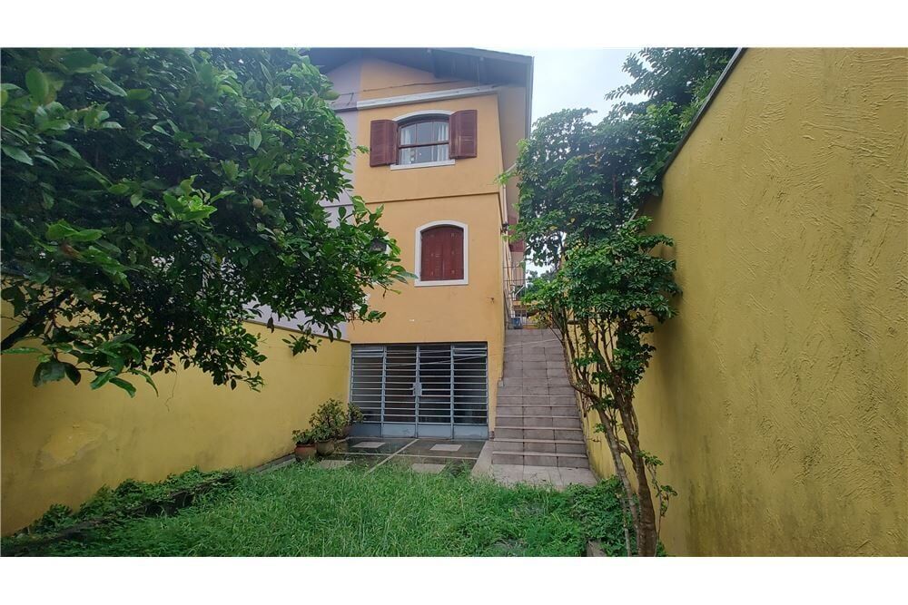Casa, 3 quartos, 207 m² - Foto 1