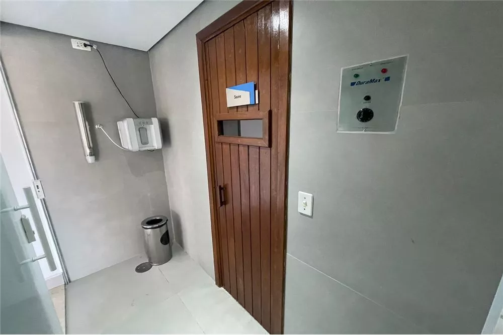 Apartamento à venda com 1 quarto, 45m² - Foto 4