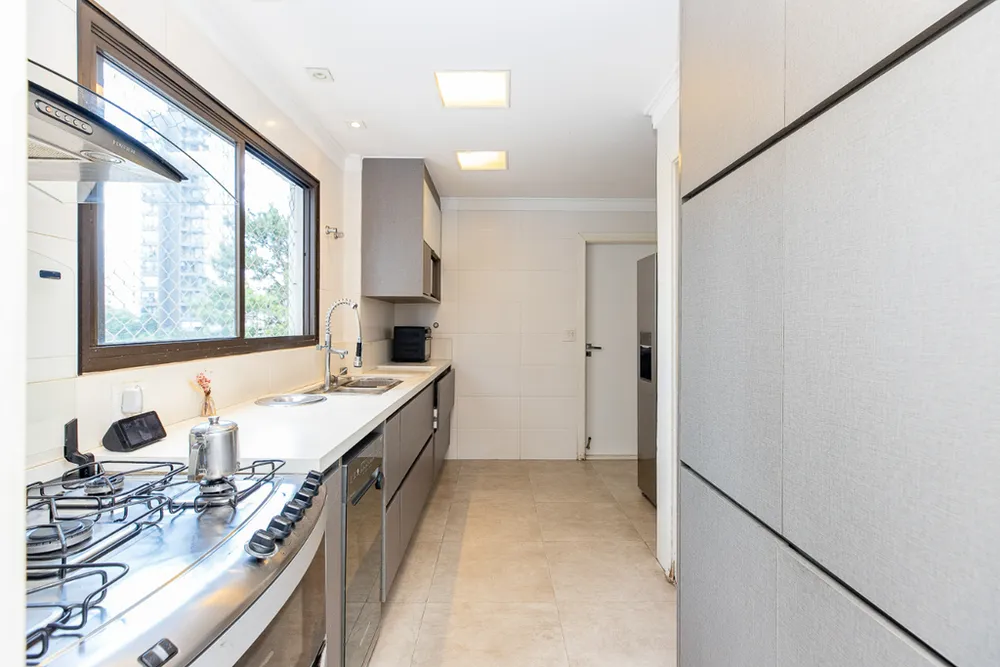 Apartamento, 3 quartos, 187 m² - Foto 1