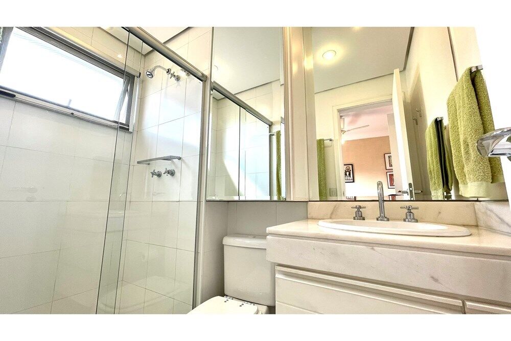 Apartamento à venda com 2 quartos, 162m² - Foto 1