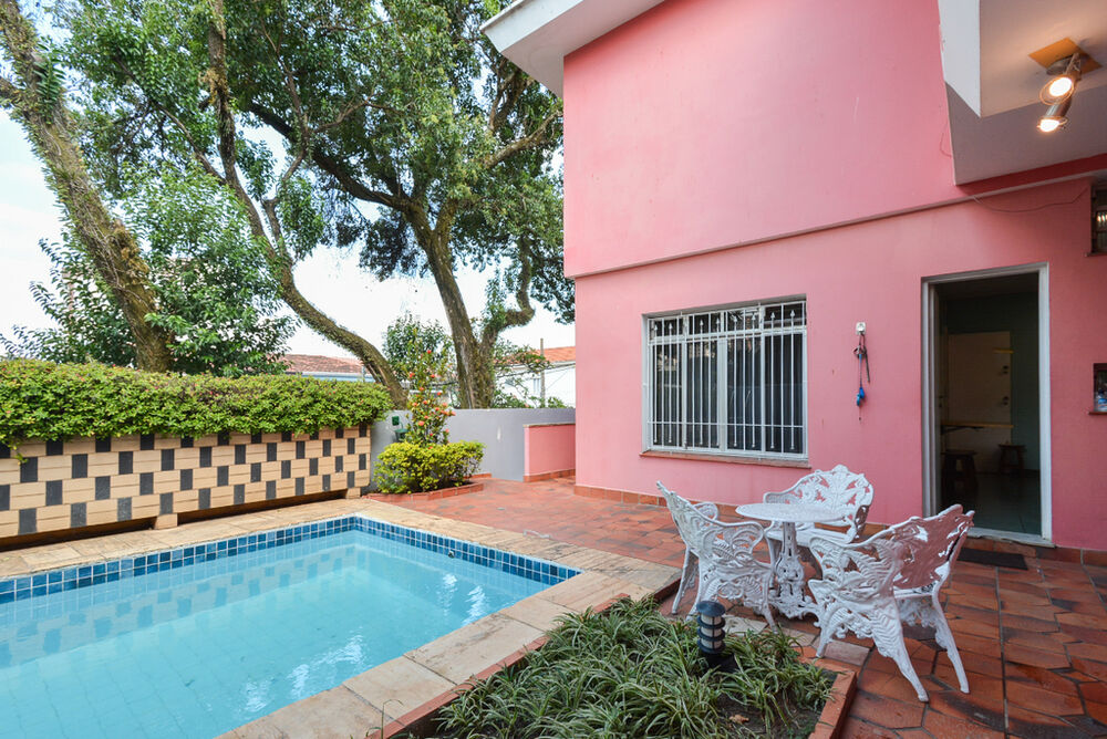 Casa à venda com 3 quartos, 250m² - Foto 3