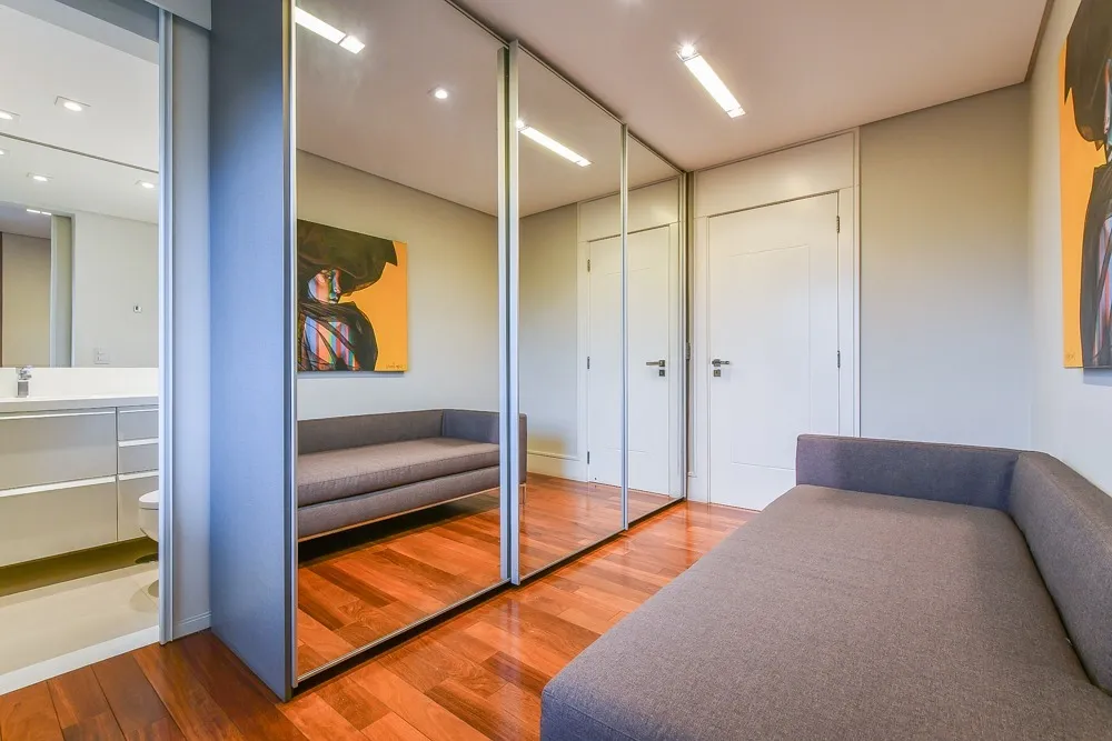 Apartamento, 3 quartos, 244 m² - Foto 1