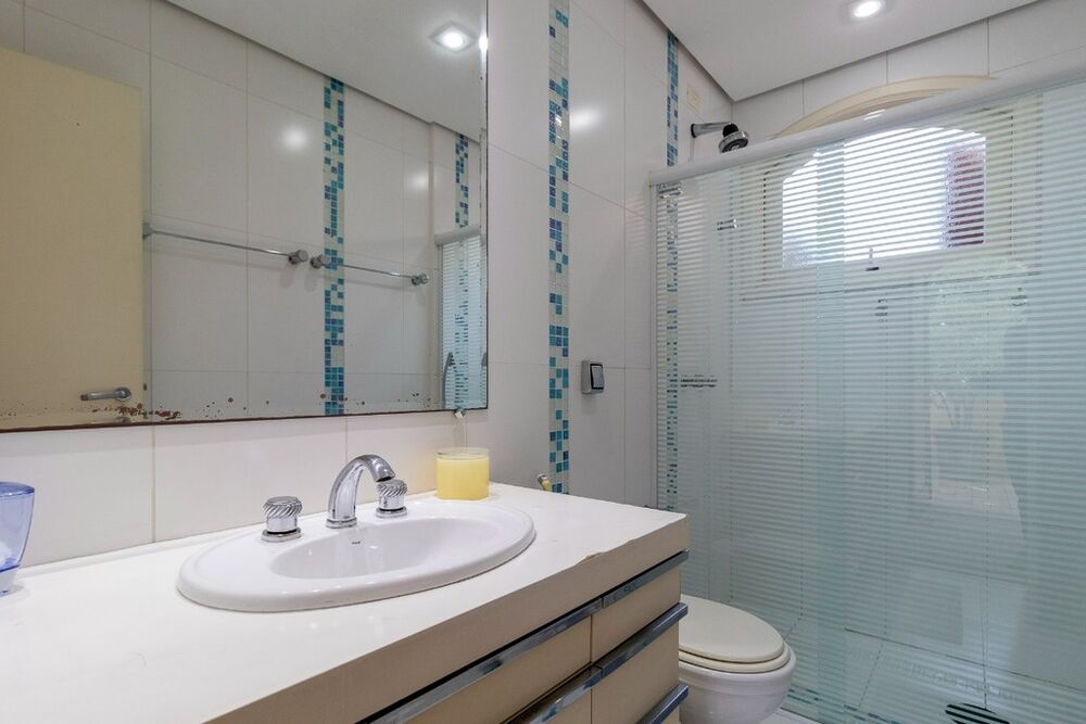 Casa à venda com 4 quartos, 440m² - Foto 4