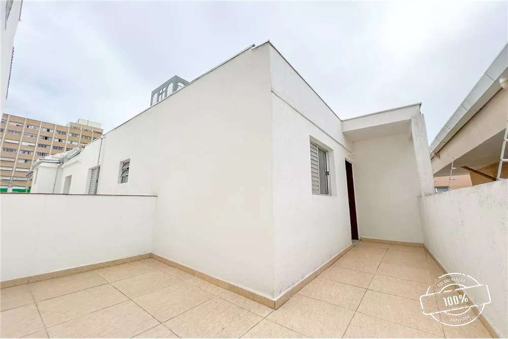 Casa à venda com 3 quartos, 170m² - Foto 2