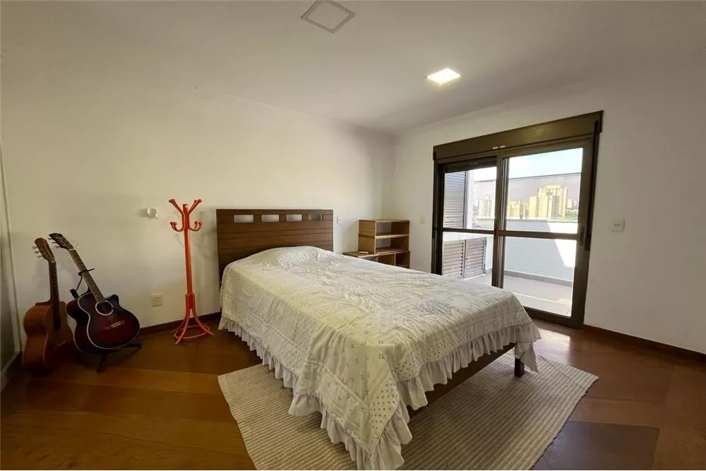 Cobertura à venda com 3 quartos, 246m² - Foto 5