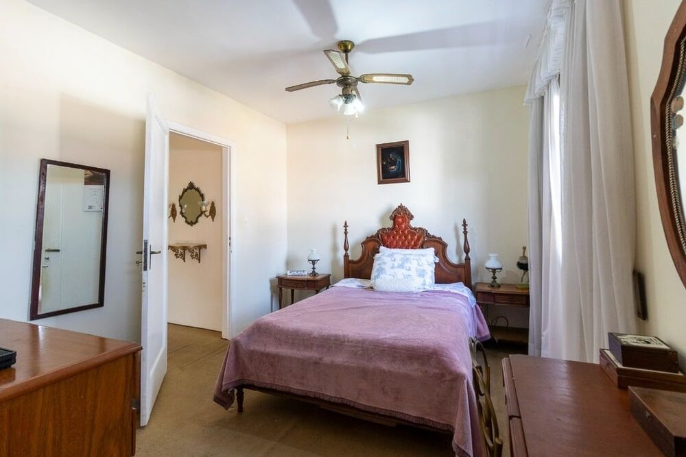 Casa à venda com 4 quartos, 205m² - Foto 8