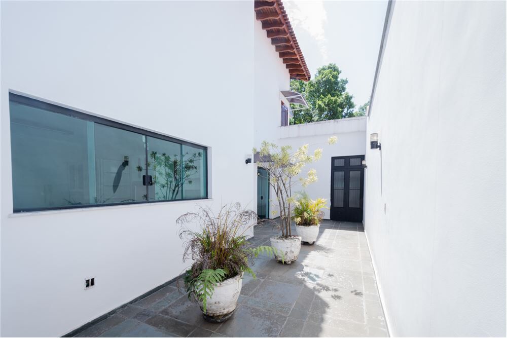 Casa, 5 quartos, 629 m² - Foto 1