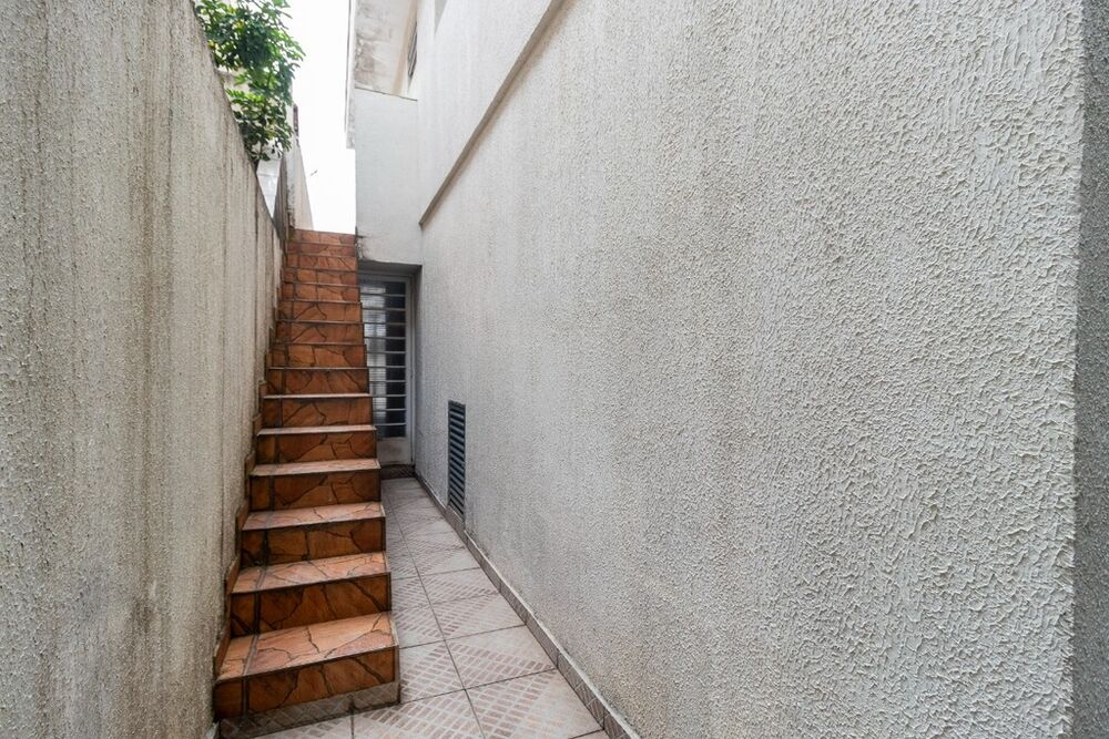 Casa à venda com 3 quartos, 104m² - Foto 1