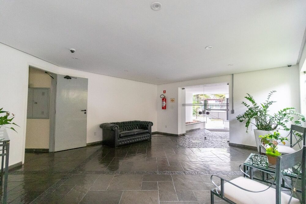 Apartamento à venda com 3 quartos, 90m² - Foto 1